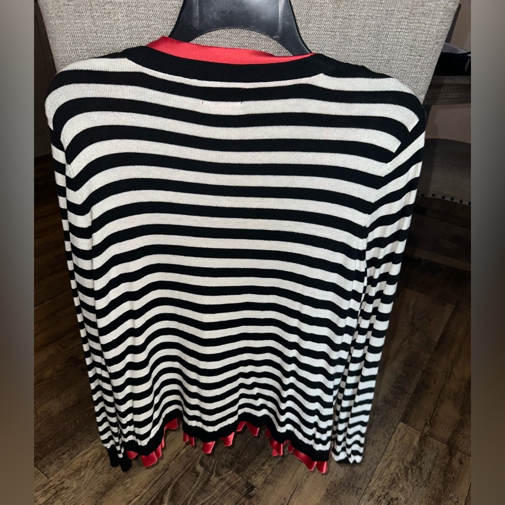 ELLE Black and White Striped w Red ruffle  Button Up Cardigan Sweater Women’s L - Picture 2 of 6